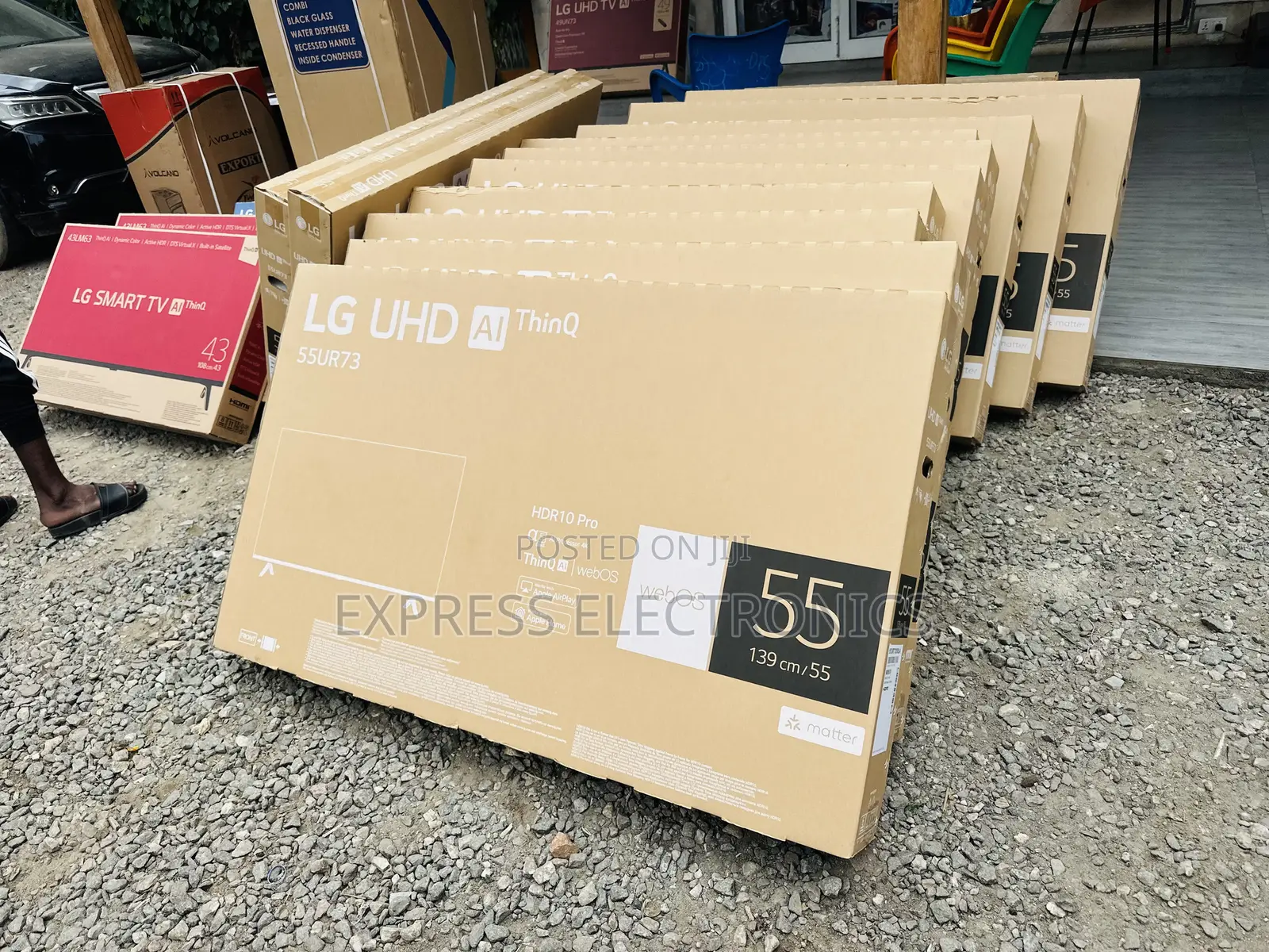 Grab Your Favorite Slim Uhd Smart 55”Ur73 Lg