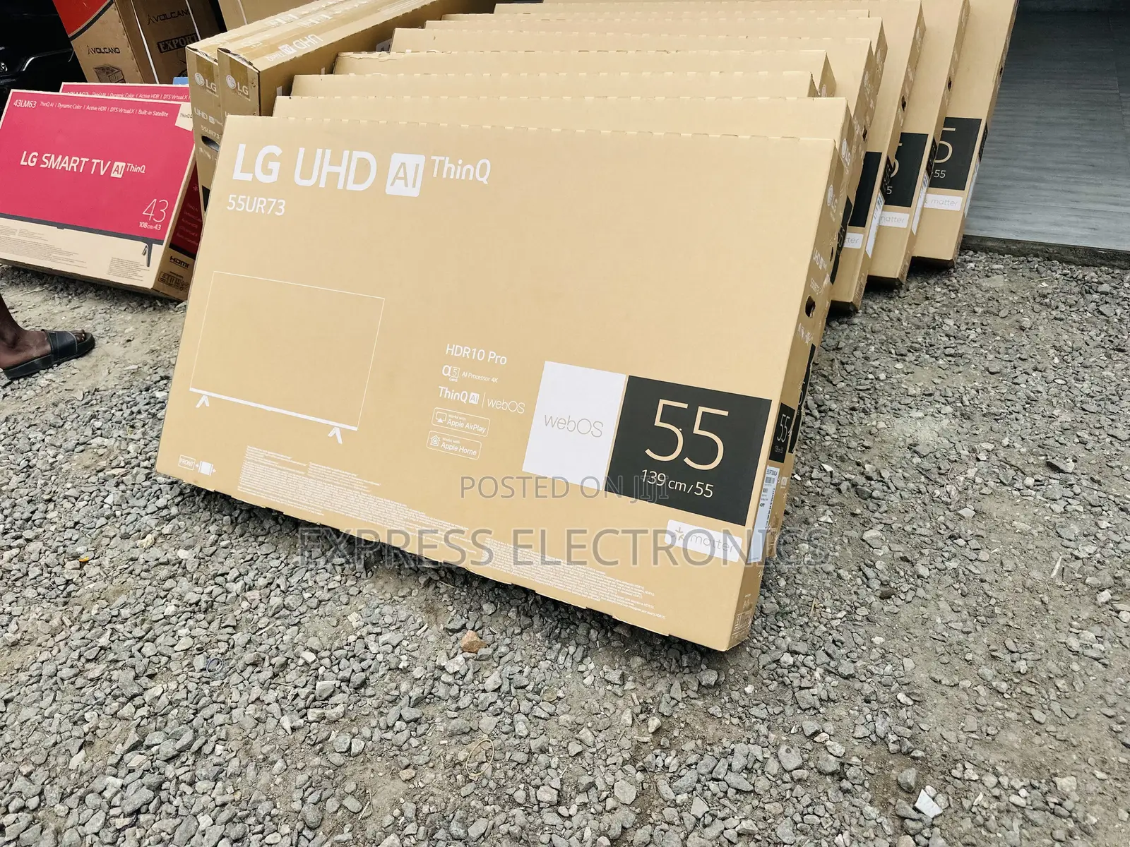 Grab Your Favorite Slim Uhd Smart 55”Ur73 Lg