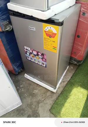 Energy Saving Pearl Fridge With One Year Warranty Fridge