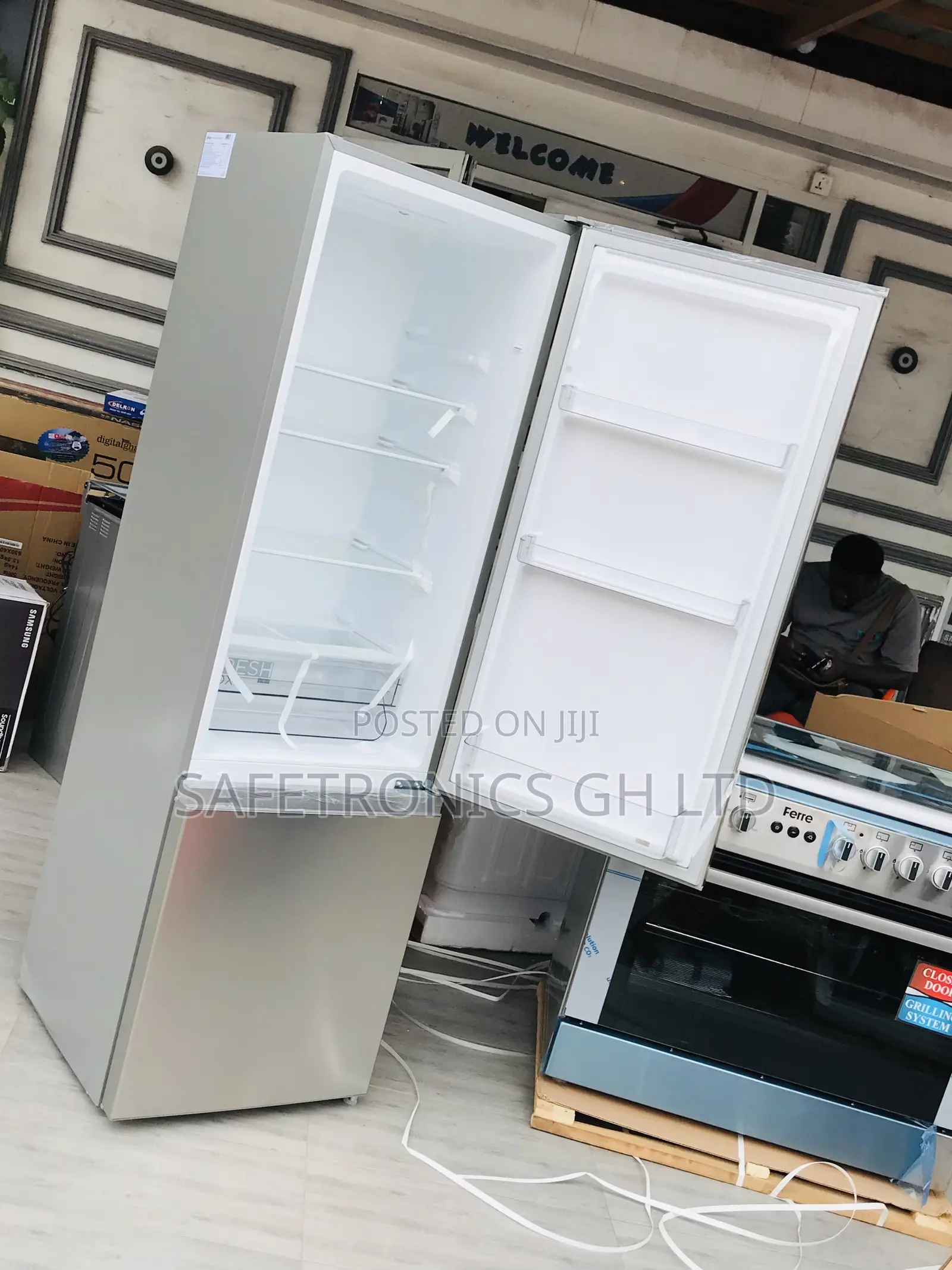 Genuine Bottomfreezer Gray Doubledoor 262 Liters Fridge