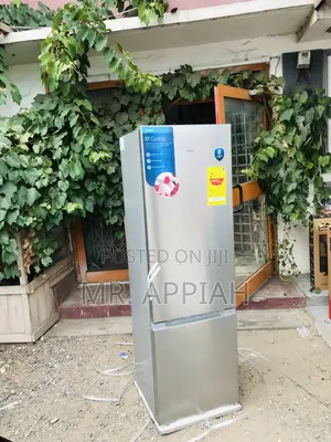Lovely Design Midea 262L(MDRB369FGN02)Double Door Fridge.