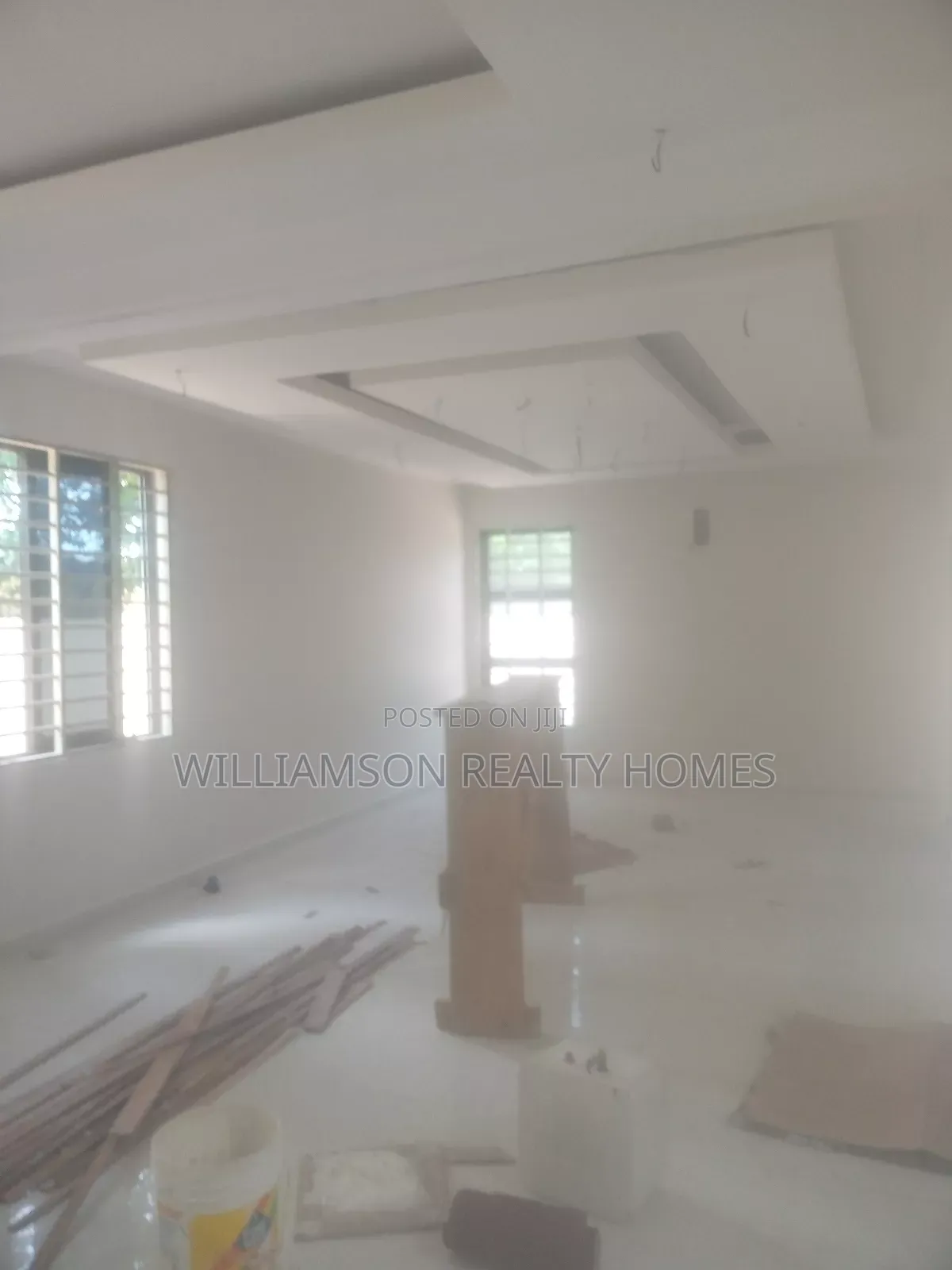 4bdrm Duplex in Hfc Estate Area, Spintex for sale