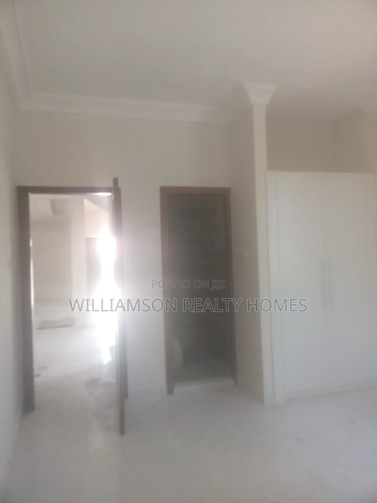 4bdrm Duplex in Hfc Estate Area, Spintex for sale