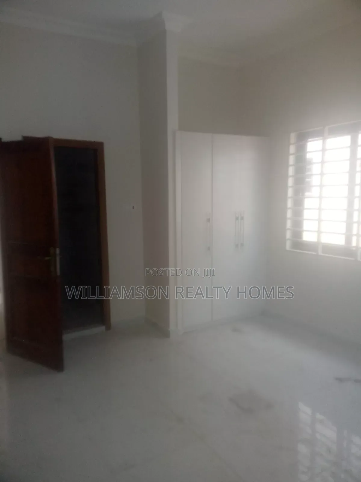 4bdrm Duplex in Hfc Estate Area, Spintex for sale