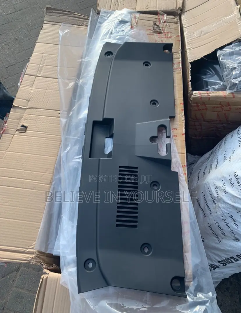 Honda CRV 2023,2024,2025 Radiator Panel