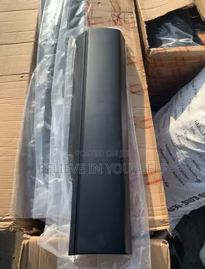 Honda CRV 2023,2024,2025 Door Moulding Back