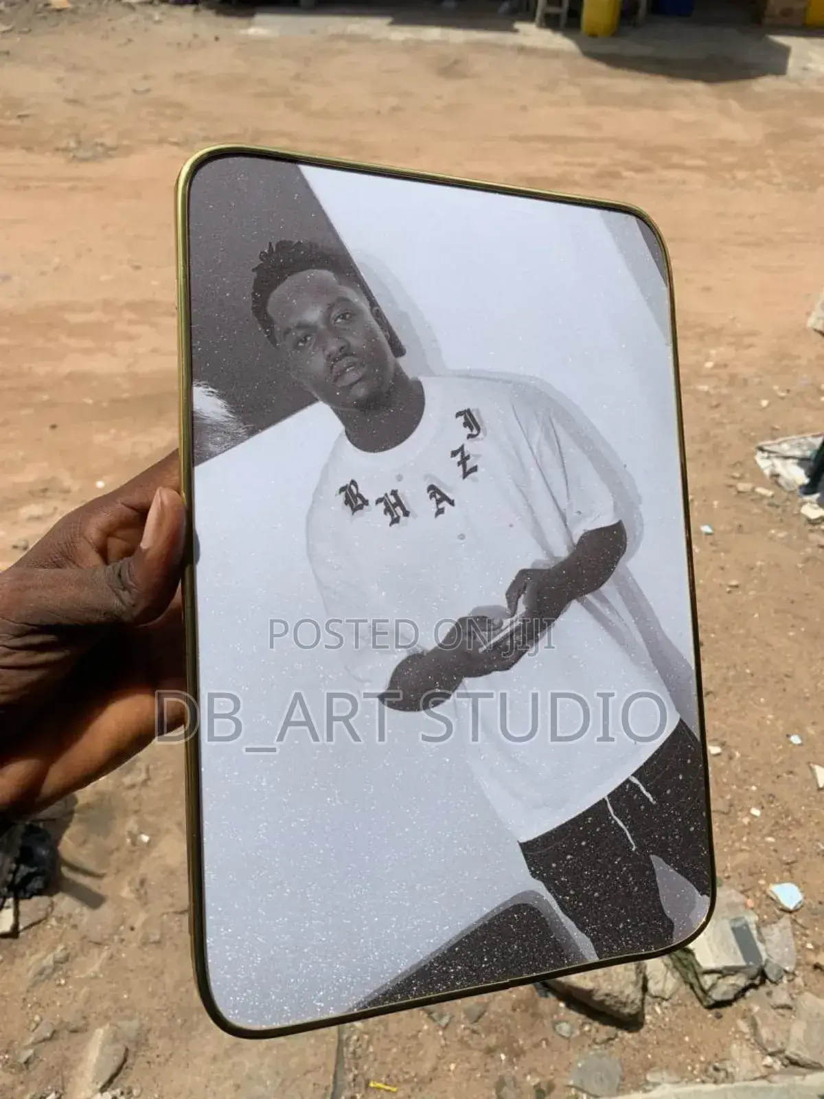 Photo Enlargement, Picture Frame, Photo Laminating.