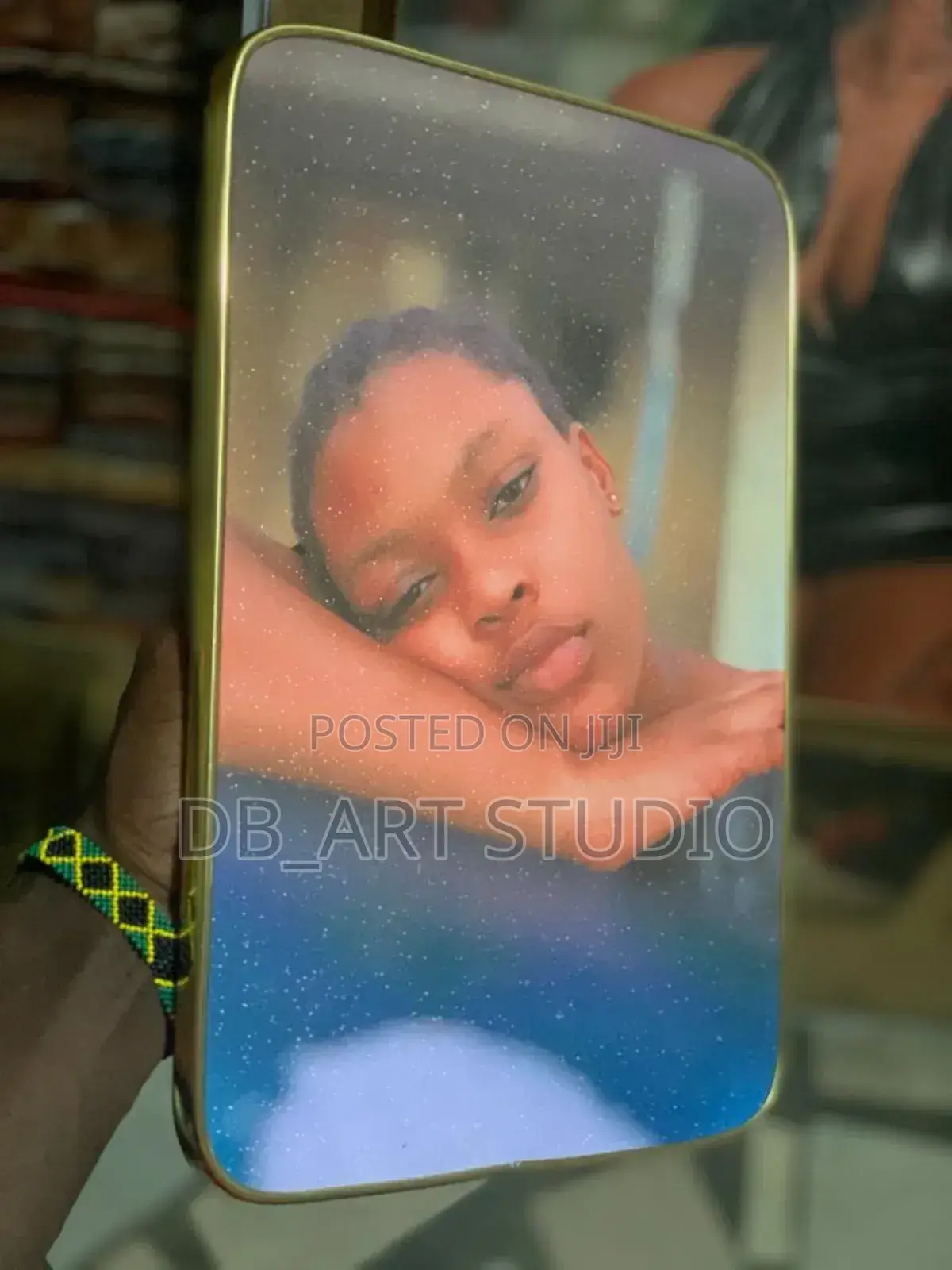 Photo Enlargement, Picture Frame, Photo Laminating.
