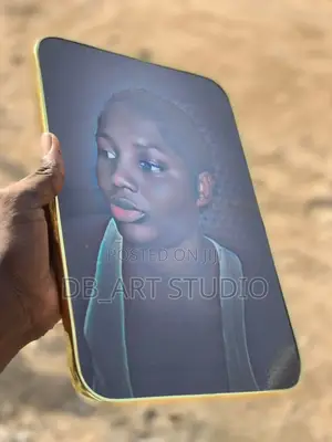 Photo Enlargement, Picture Frame, Photo Laminating.