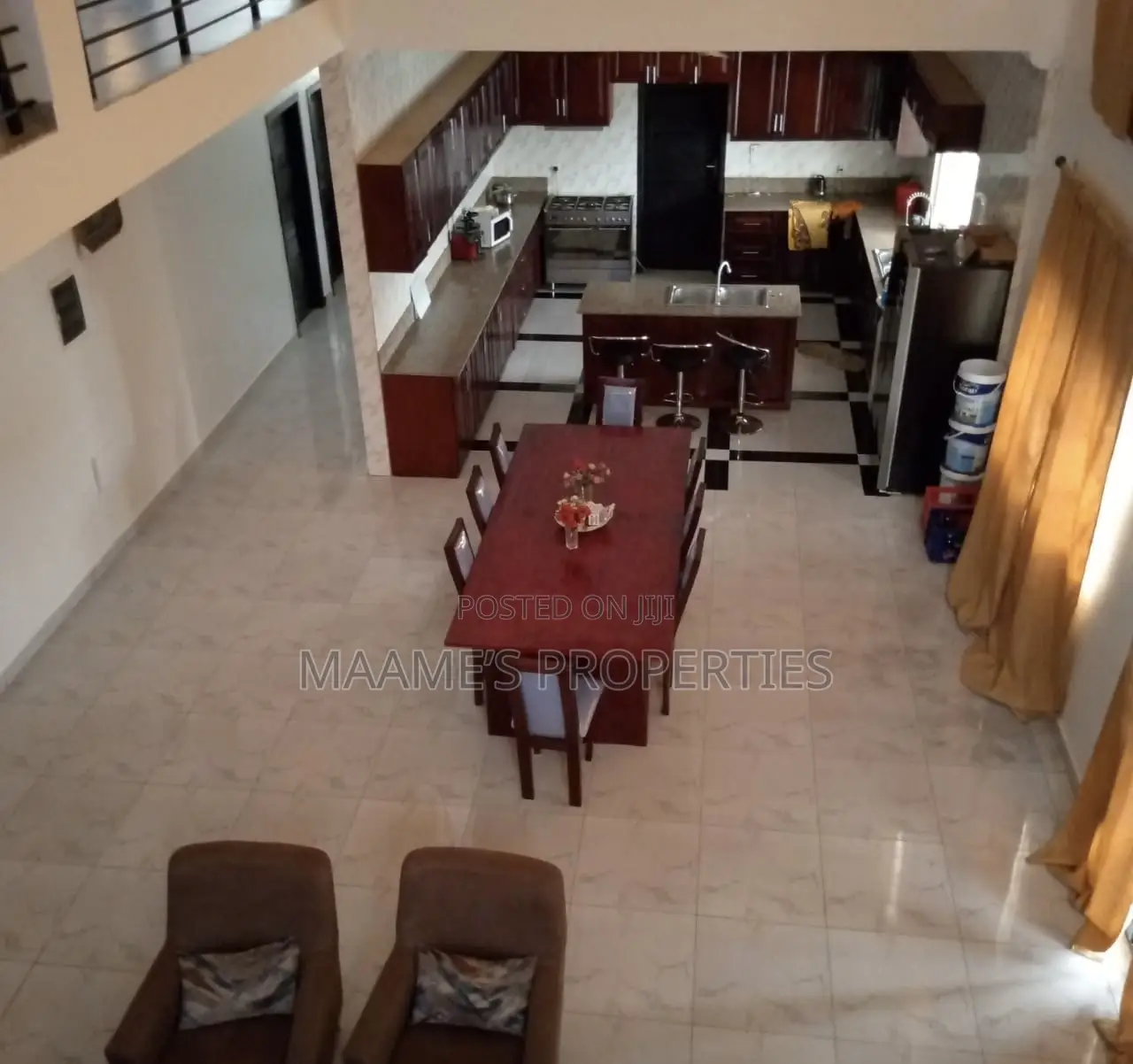 9bdrm Mansion in Oyibi for sale