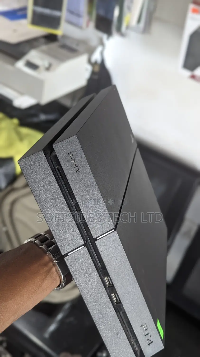 Sony Ps 4 Standard With No Games at Affordable Prices