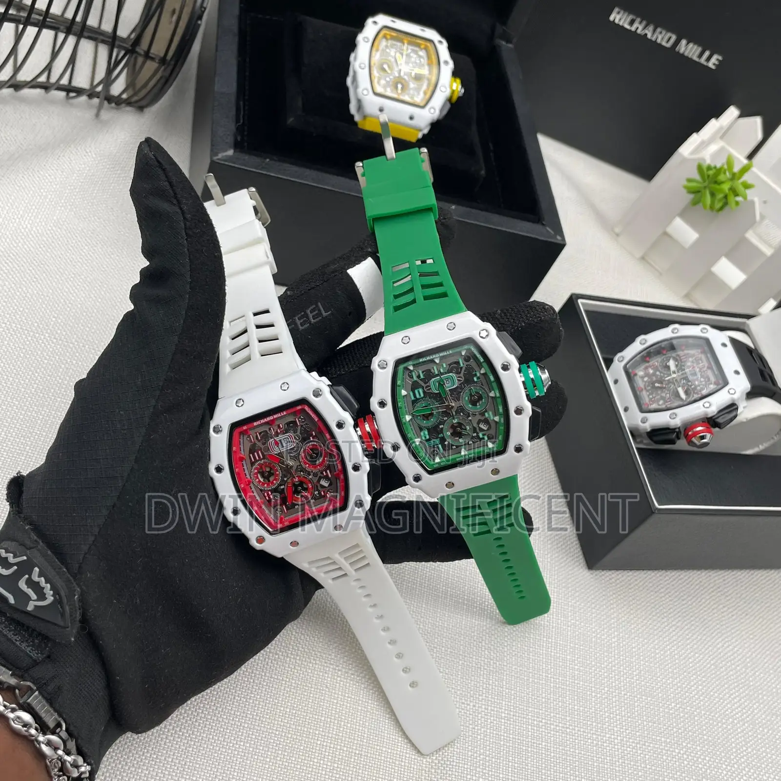 Men’S Transparent and Metallic Shell Watches