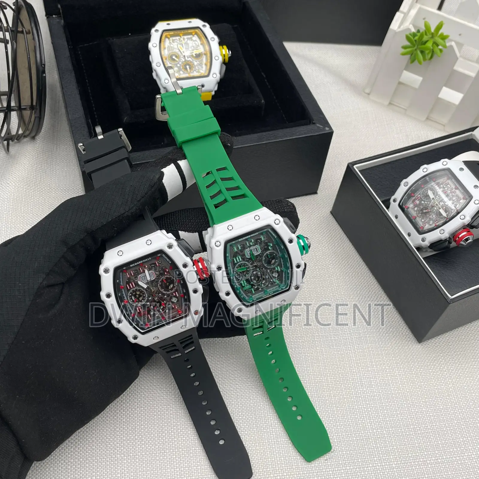 Men’S Transparent and Metallic Shell Watches