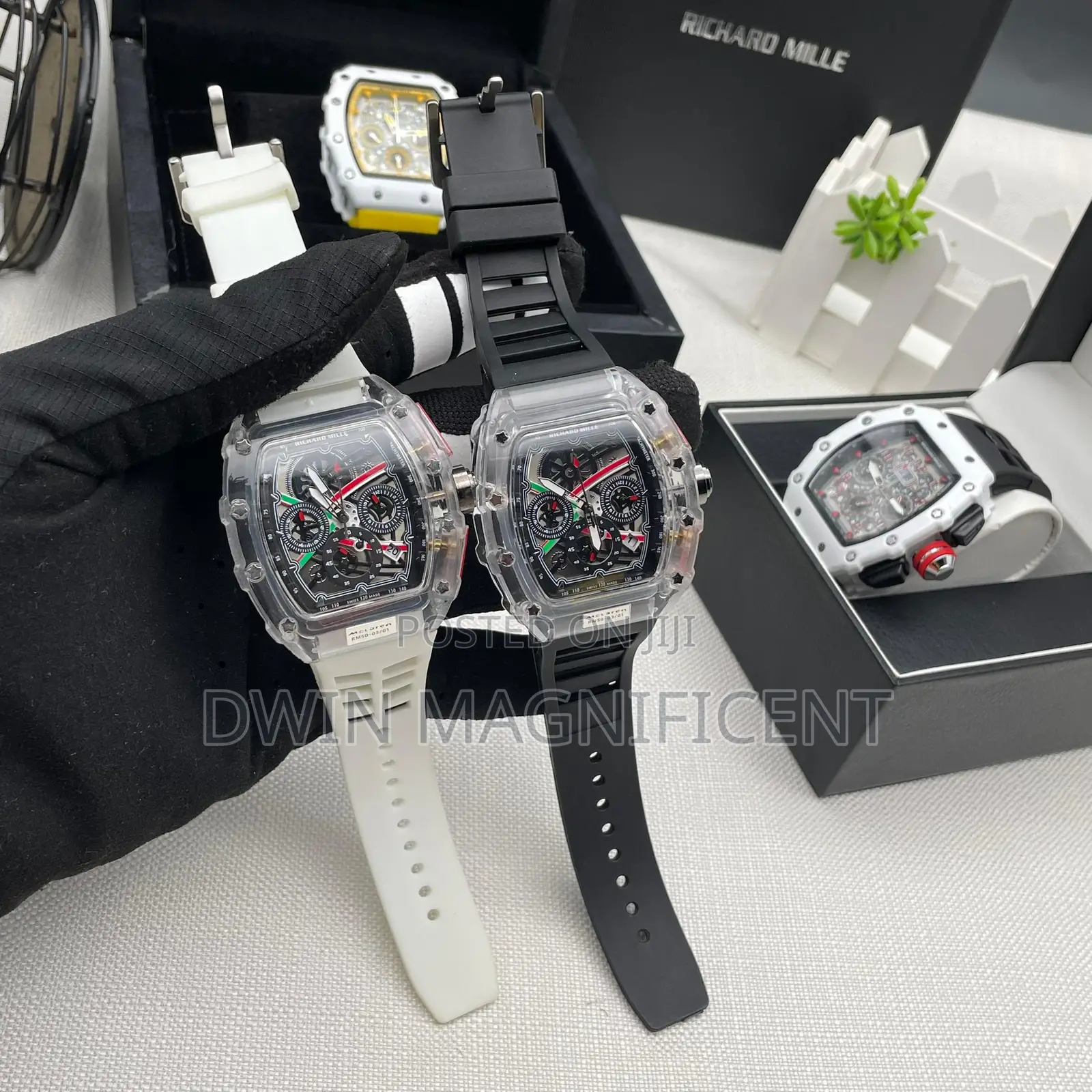 Men’S Transparent and Metallic Shell Watches