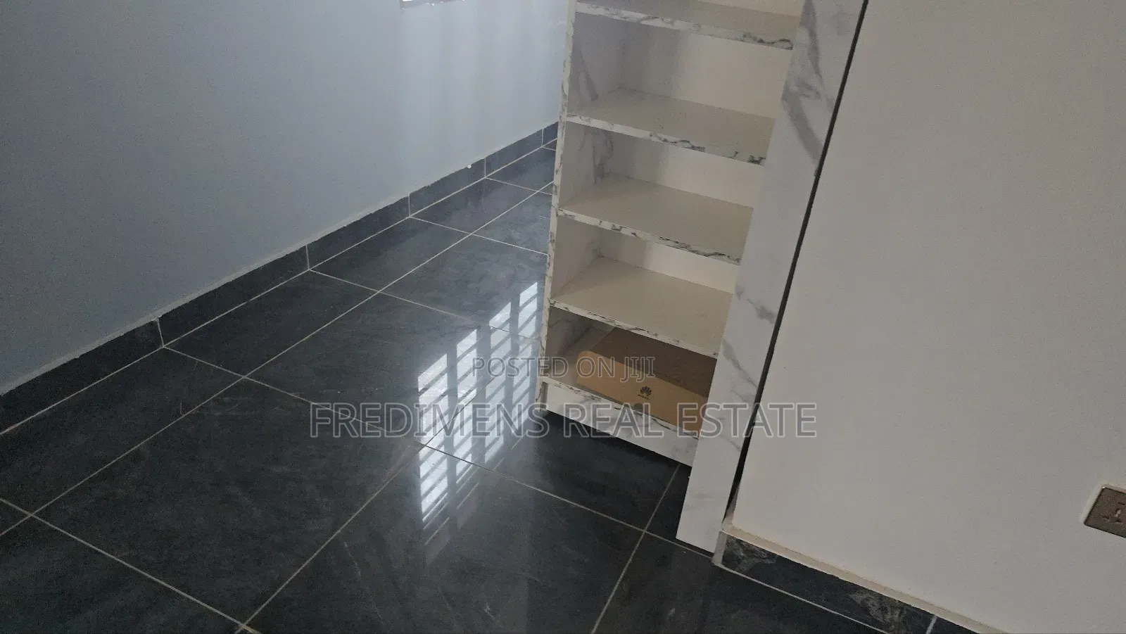 4bdrm House in Fredimens Real, Kumasi Metropolitan for sale