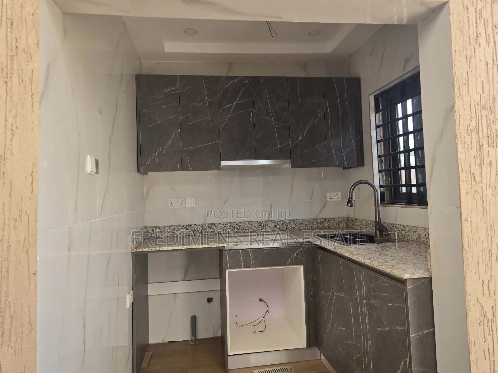 Furnished 4bdrm House in Fredimens Real, Kumasi Metropolitan for sale