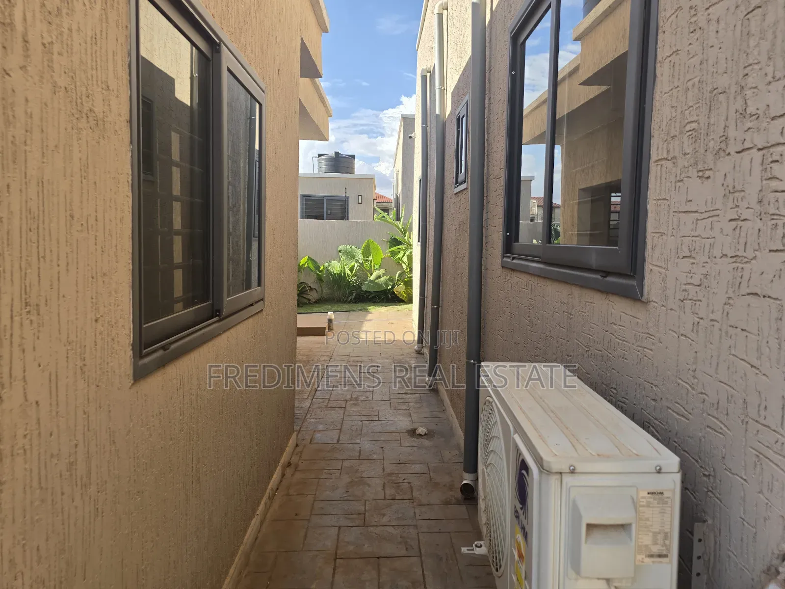 Furnished 4bdrm House in Fredimens Real, Kumasi Metropolitan for sale