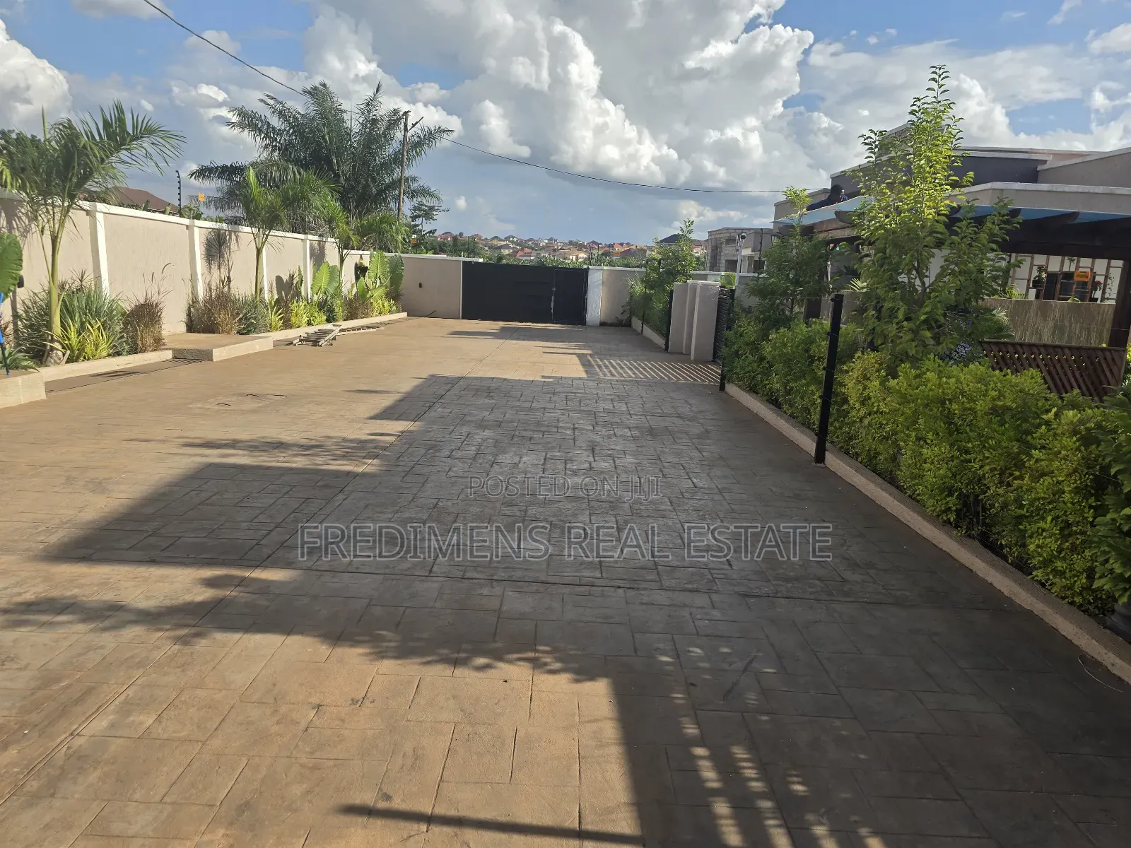 Furnished 4bdrm House in Fredimens Real, Kumasi Metropolitan for sale