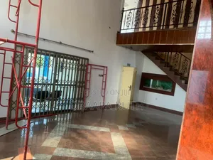9bedroom for Office Space to Let Going for $2220