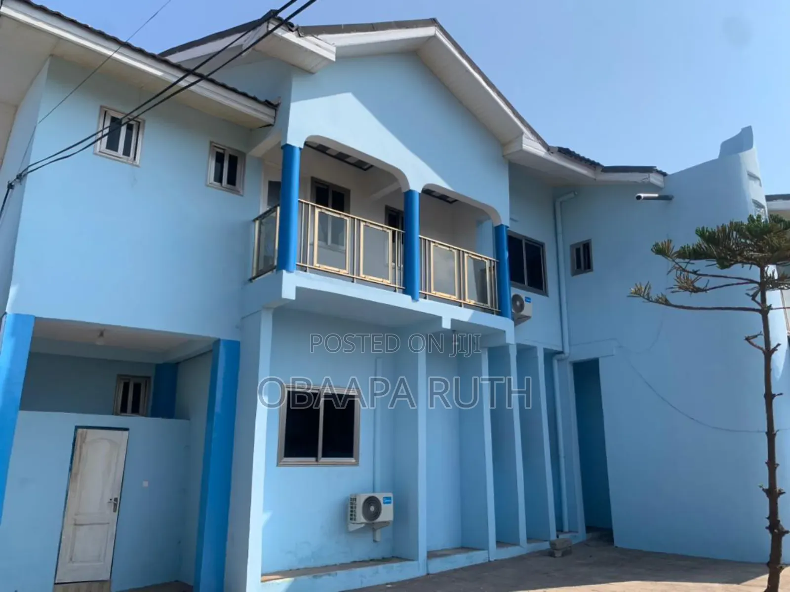 9bedroom for Office Space to Let Going for $2220