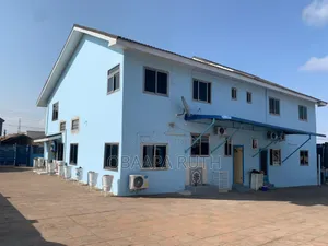 9bedroom for Office Space to Let Going for $2220