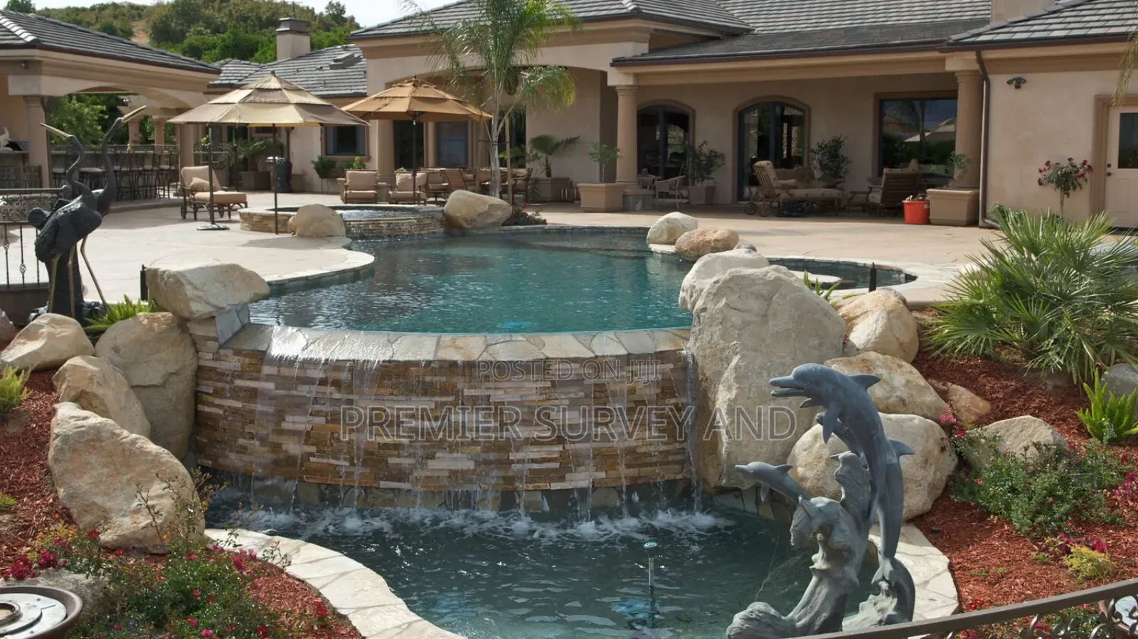 Luxurious Pool Design