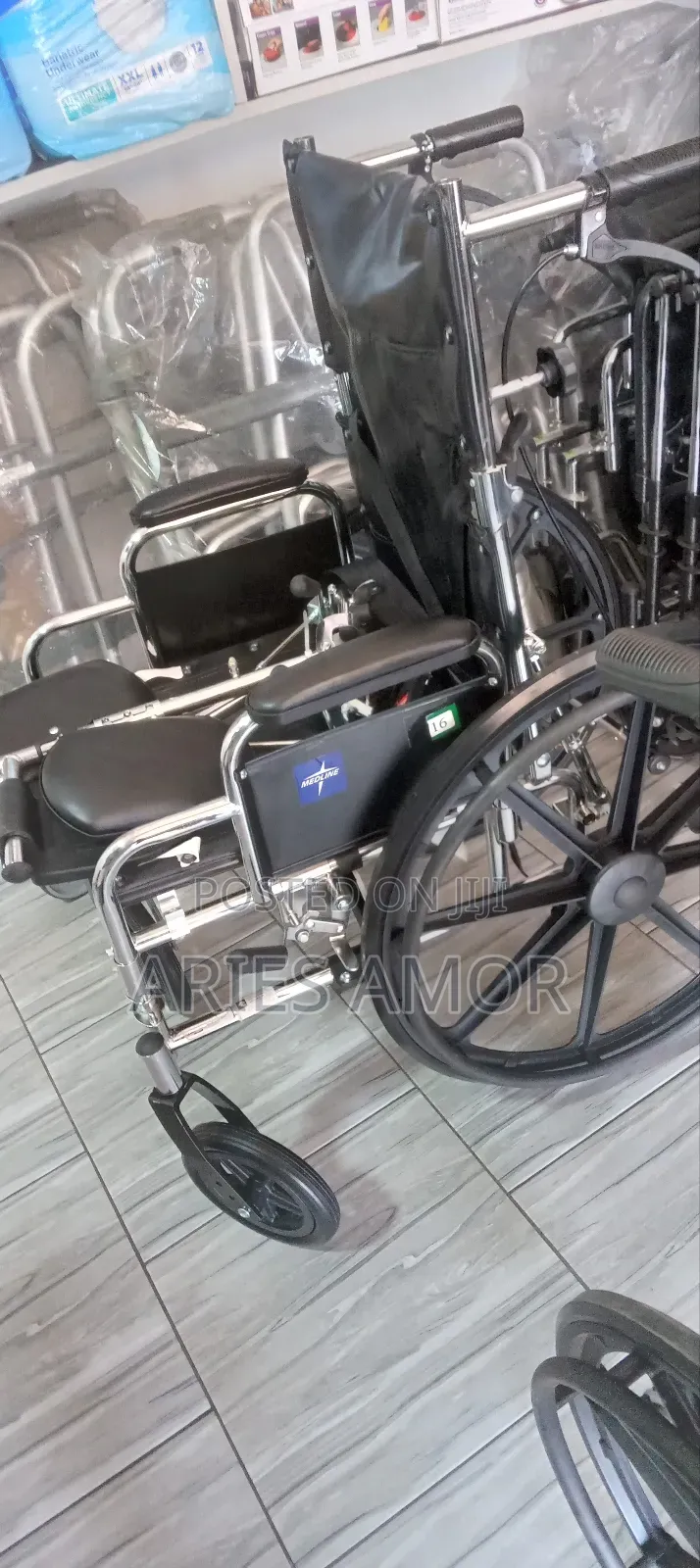 American Wheelchair With Recliner (Medline)