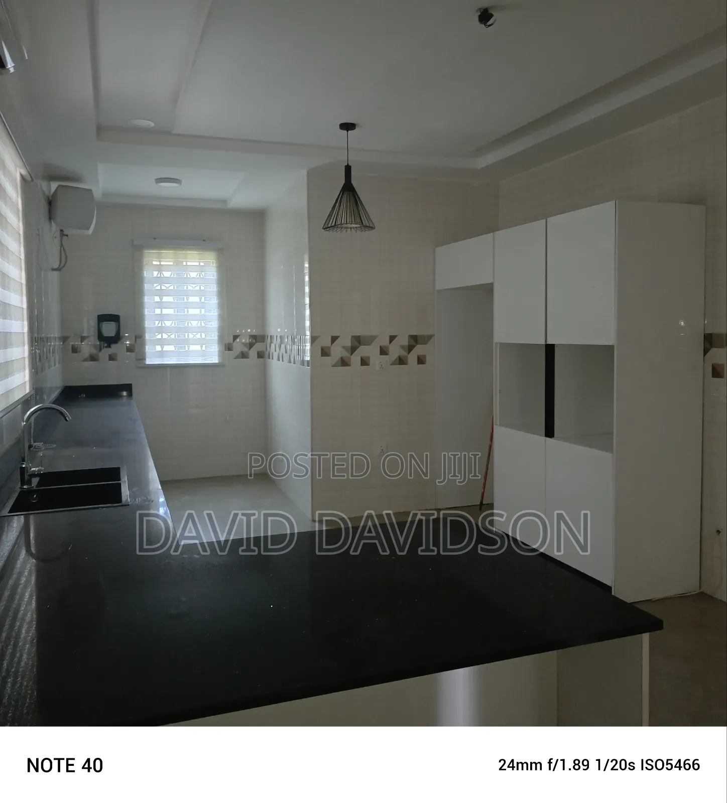 5bdrm House in 4 Bedroom Storey, Tema Metropolitan for rent