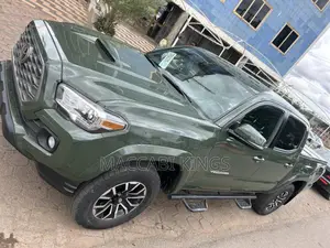 Toyota Tacoma TRD Sport 2021 Green