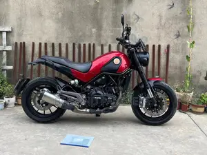 Benelli 2018 Red