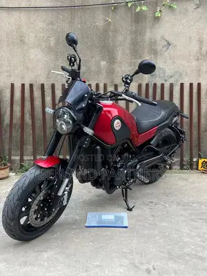 Benelli 2018 Red