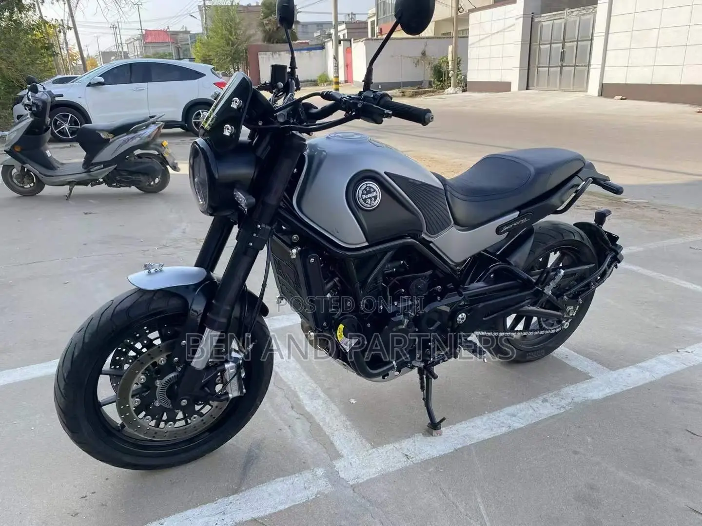 Benelli 2018 Silver
