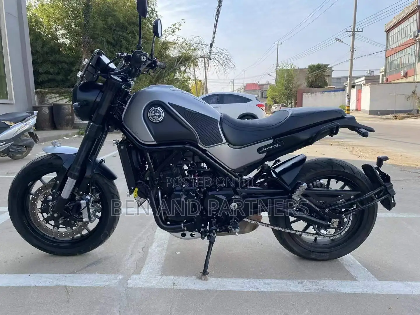 Benelli 2018 Silver