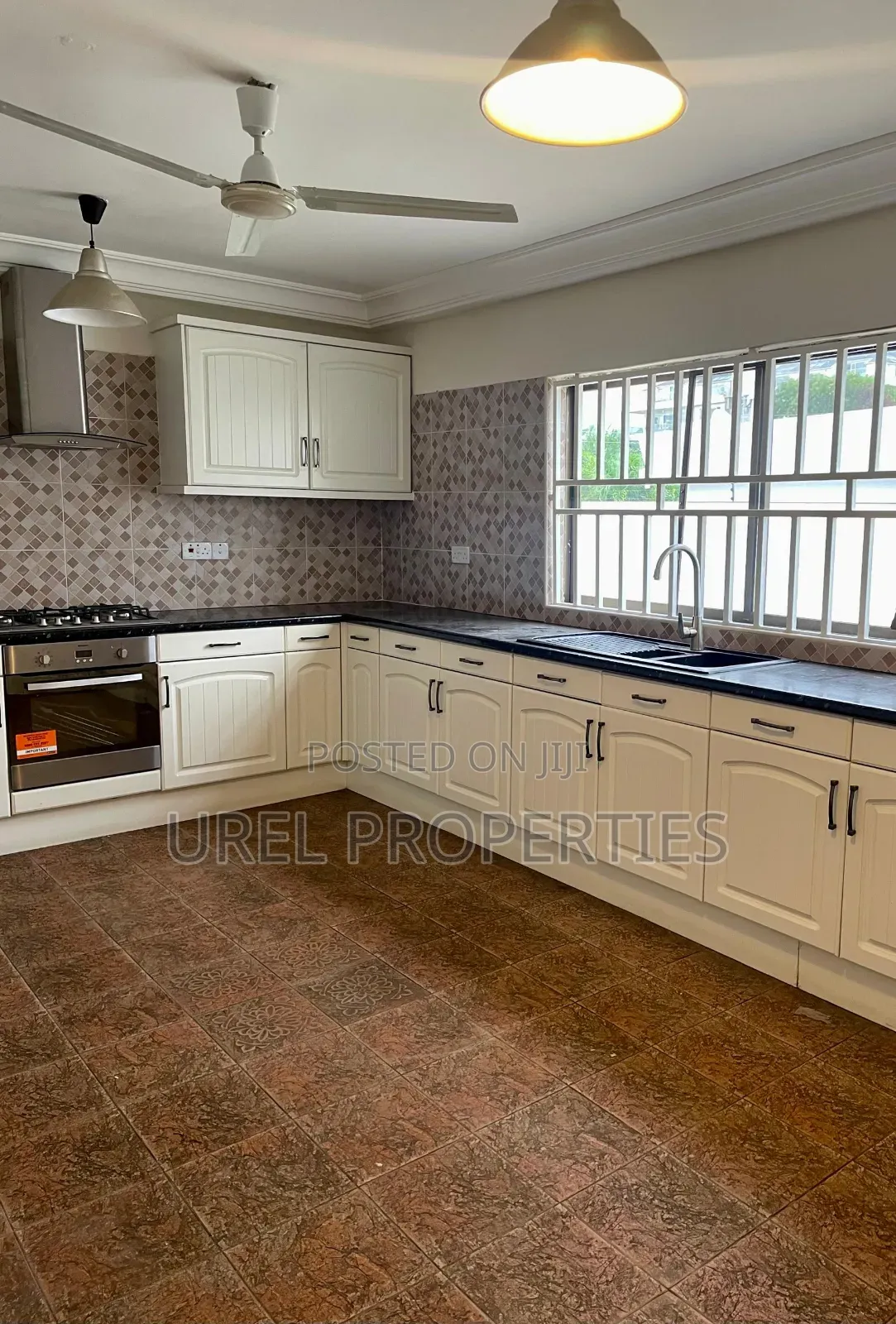 5bdrm House in Cantonment, DVLA Area for rent in DVLA Area Houses