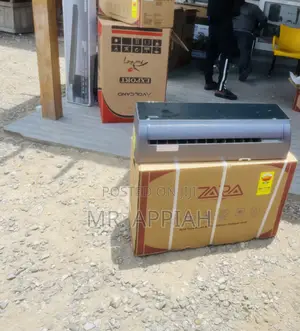 Sleek Zara 1.5hp R410 Split Type Mirror Ac.