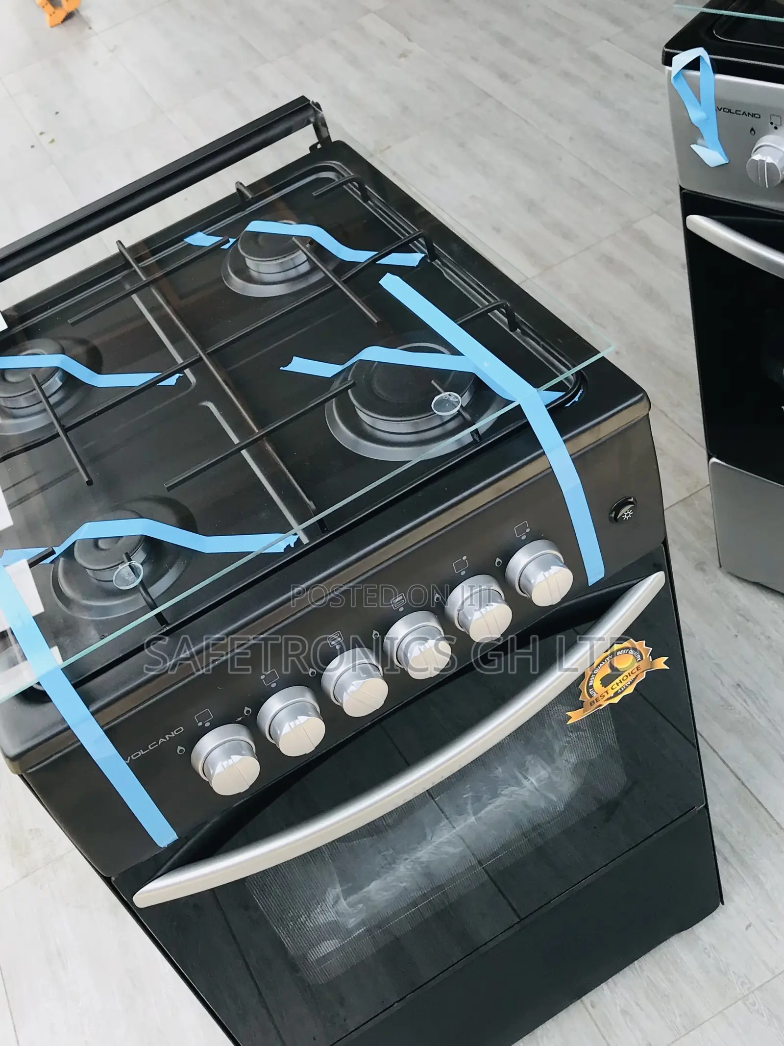 Efficiency Volcano 4 Gas Black 50x50 Burner Oven