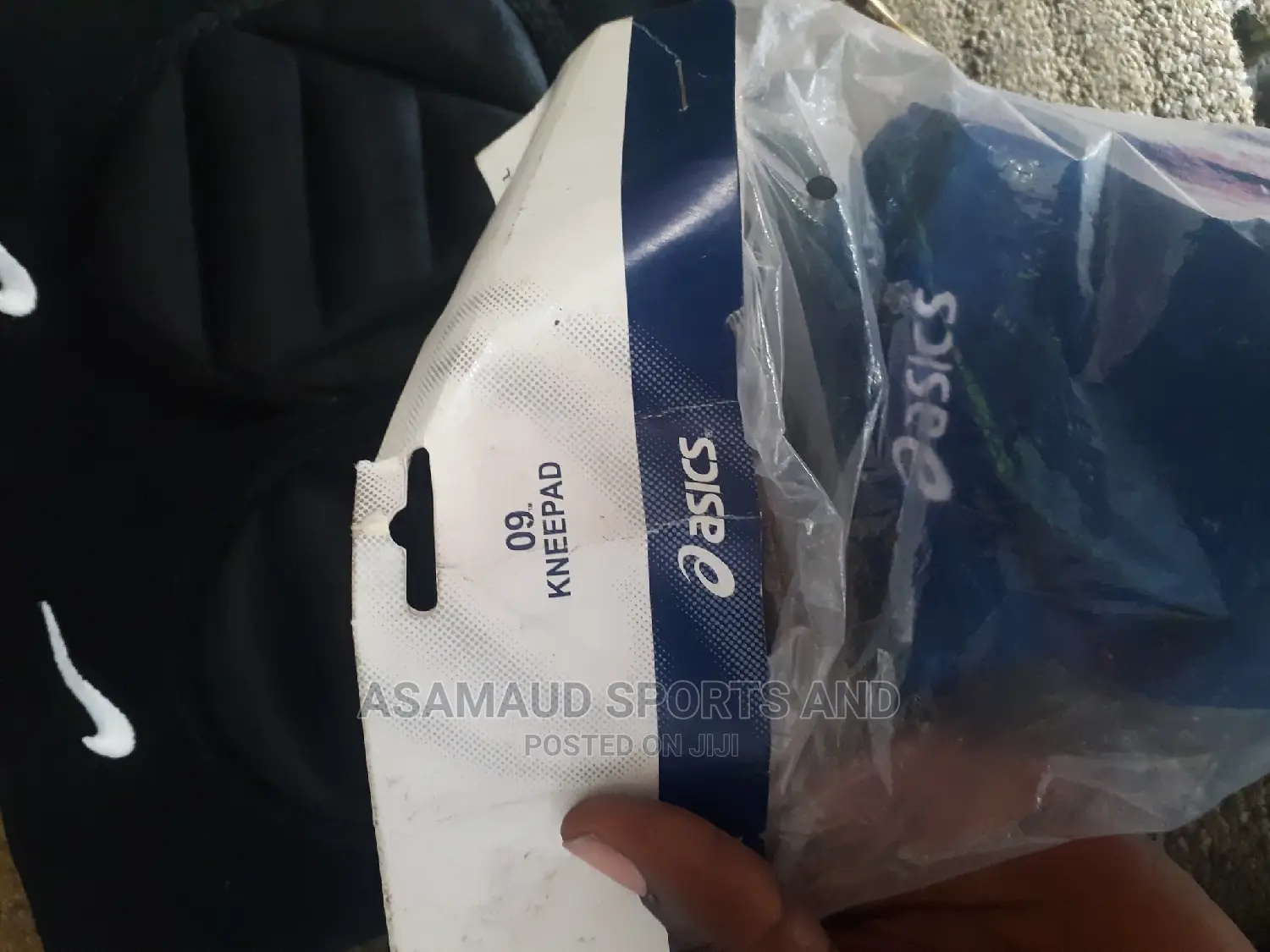 Original Knee Pad For Volleyball Players At Cool Price