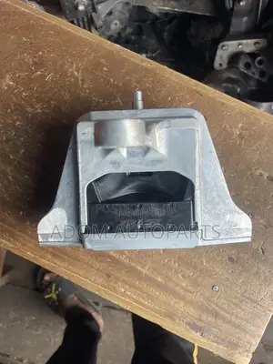 Elantra Engine Seat 2017 2018 2019 2020