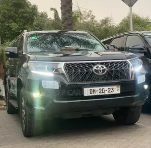 Prado Suv for Hire in Ghana | Chauffeur Included