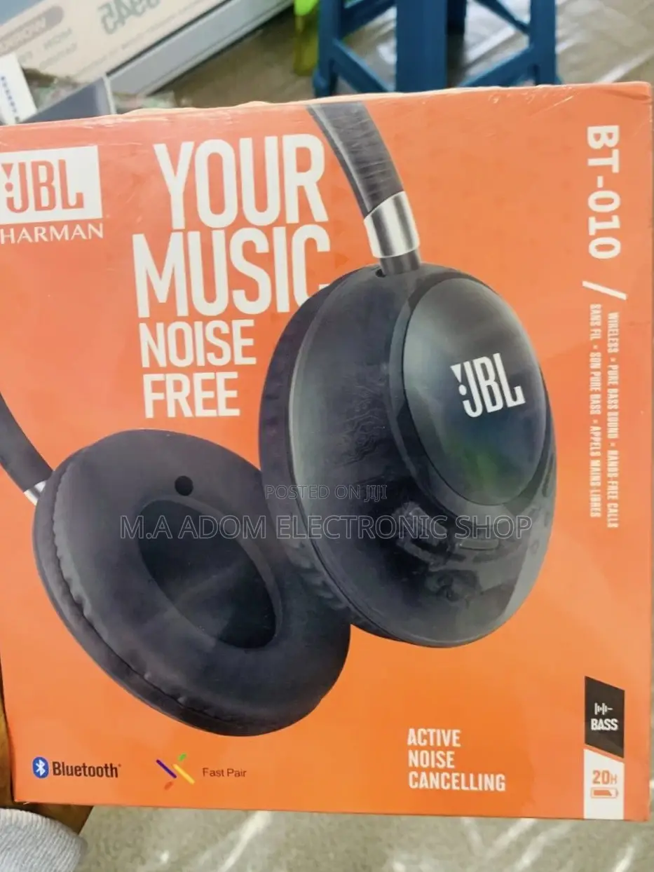 Energy Sufficient Bass Noise Canceling Bluetooth Headphone.
