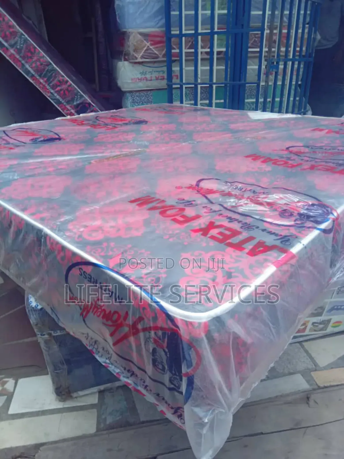 Mattress High Density Queen -latex Foam.