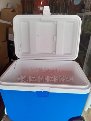 Season's Greetings Ice Chest