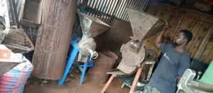 Palm Nut Cracker Separate Machine