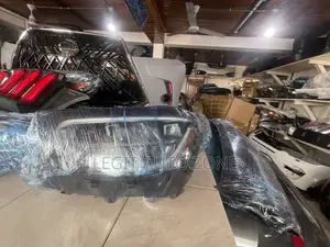 Mercedes Benz GLC 300 Headlight