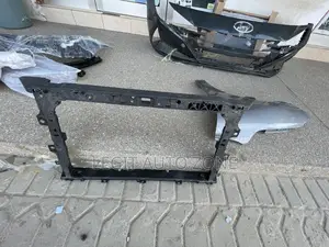 Hyundai Elantra 2019,2019,2020 Radiator Support