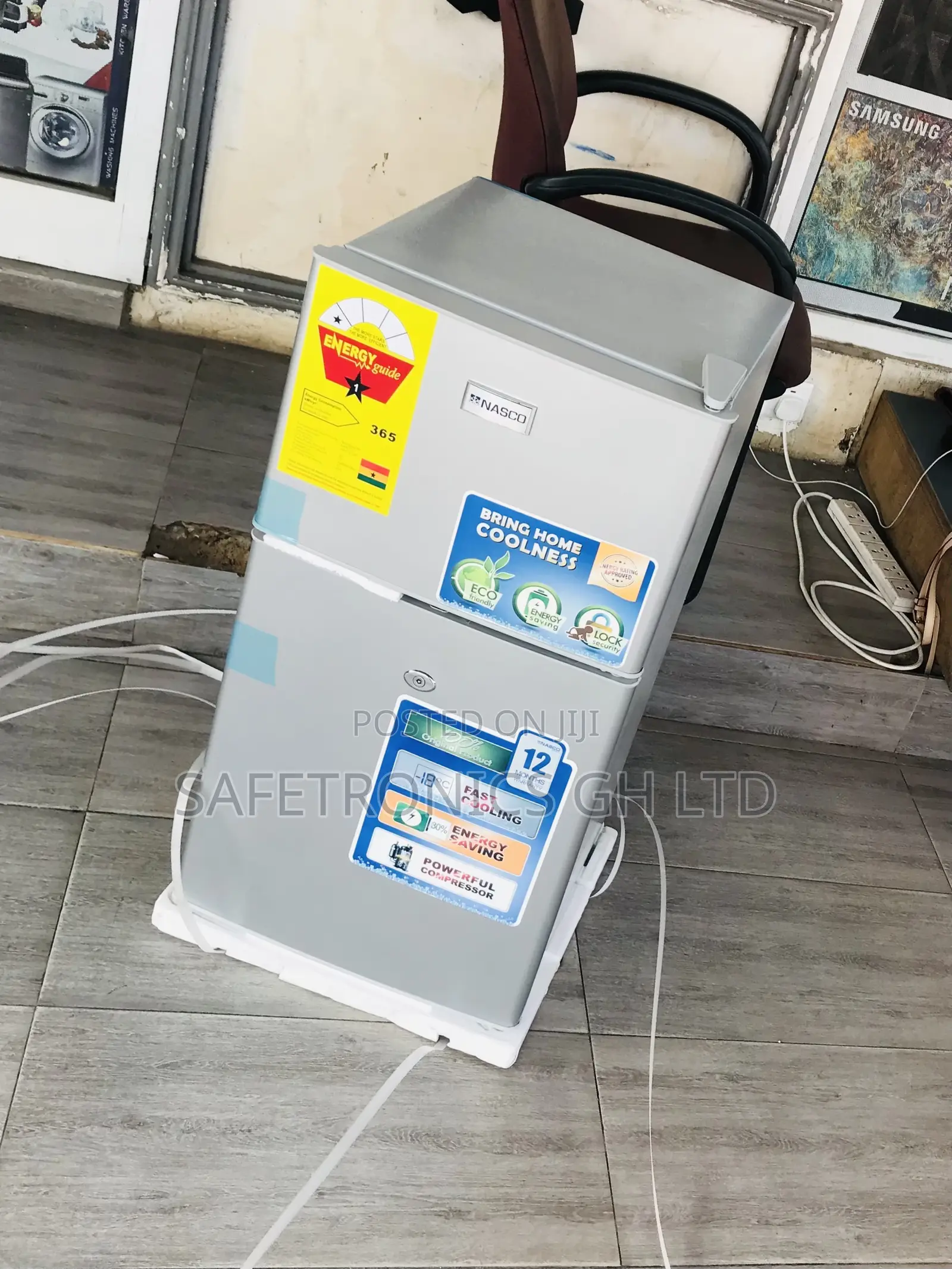 (Gray) Lockable Nasco Topfreezer Nasf2-120 Fridge