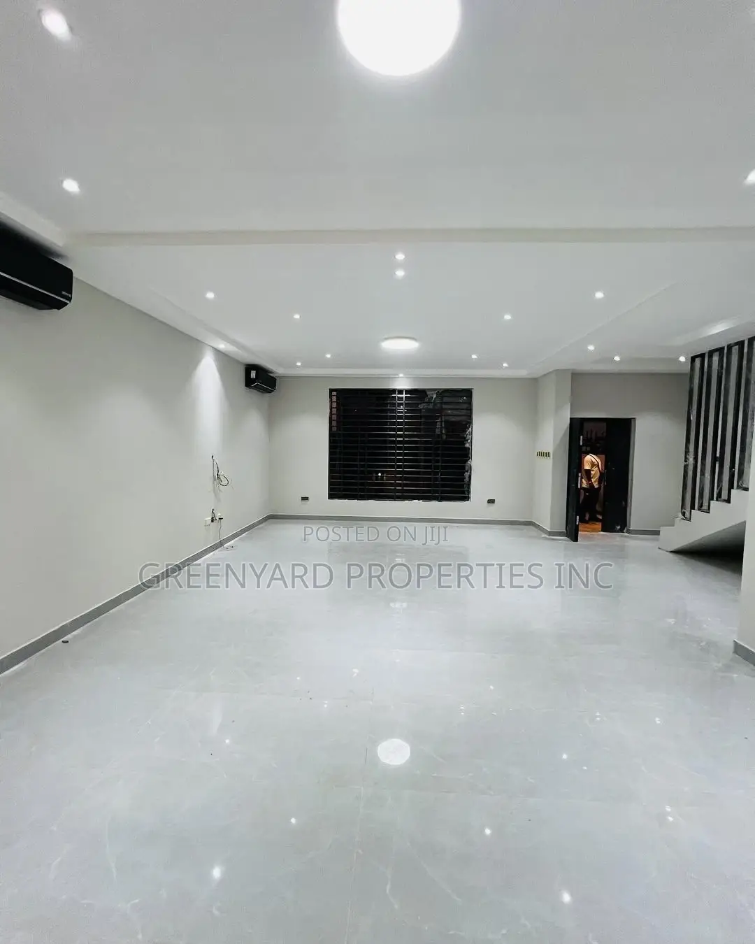 4bdrm House in Lakeside, Ashaley Botwe for sale