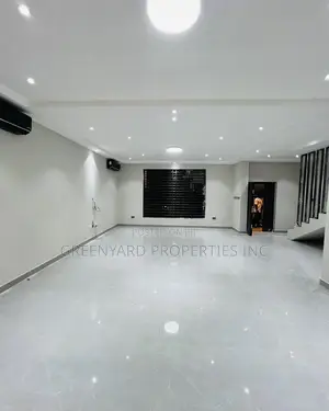 4bdrm House in Lakeside, Ashaley Botwe for sale