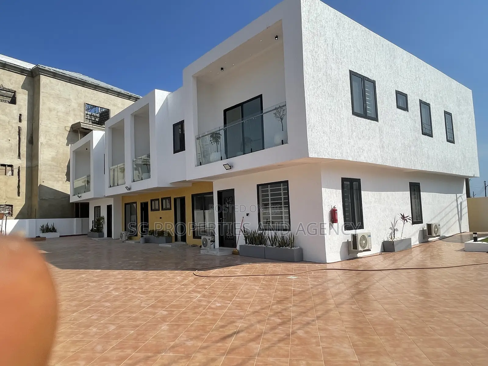 2bdrm Townhouse / Terrace in Lashibi, Spintex for rent