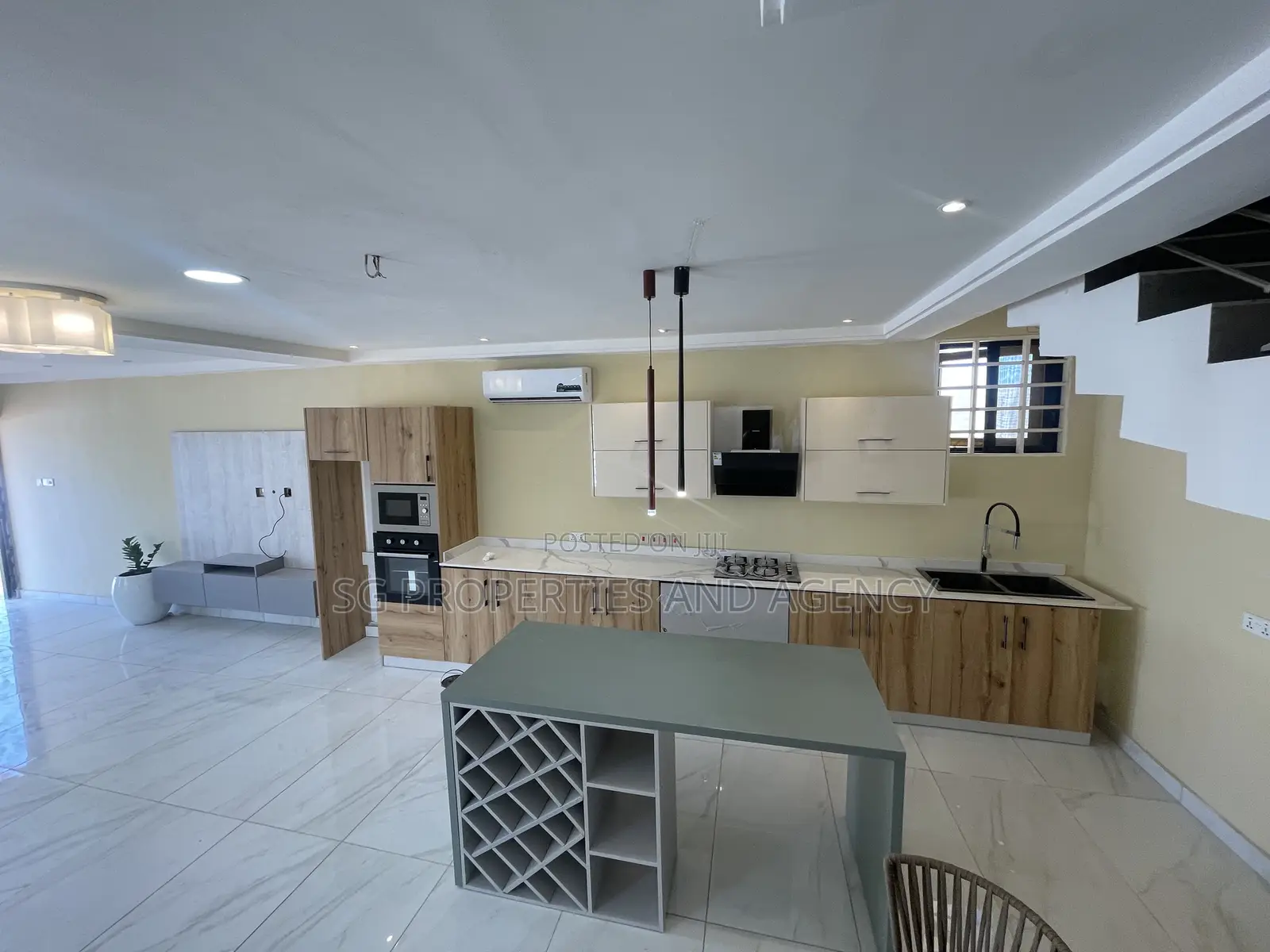 2bdrm Townhouse / Terrace in Lashibi, Spintex for rent